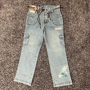 NWT Girls embroidered Lee jeans. Size 7 Regular.